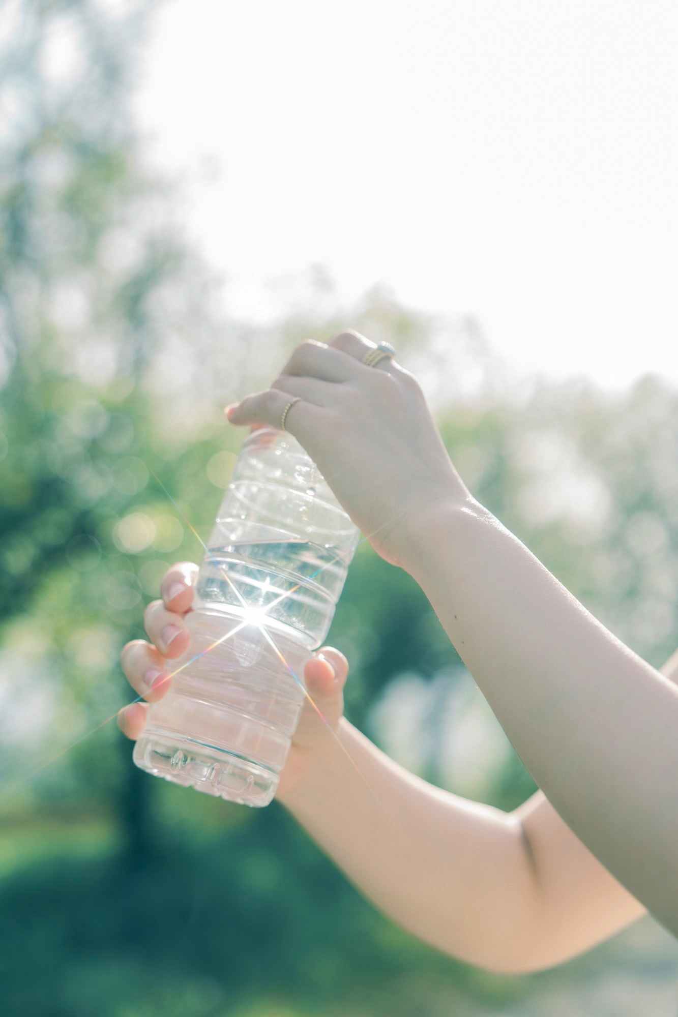 Sample photos of plastic bottles taken with Natural Cross